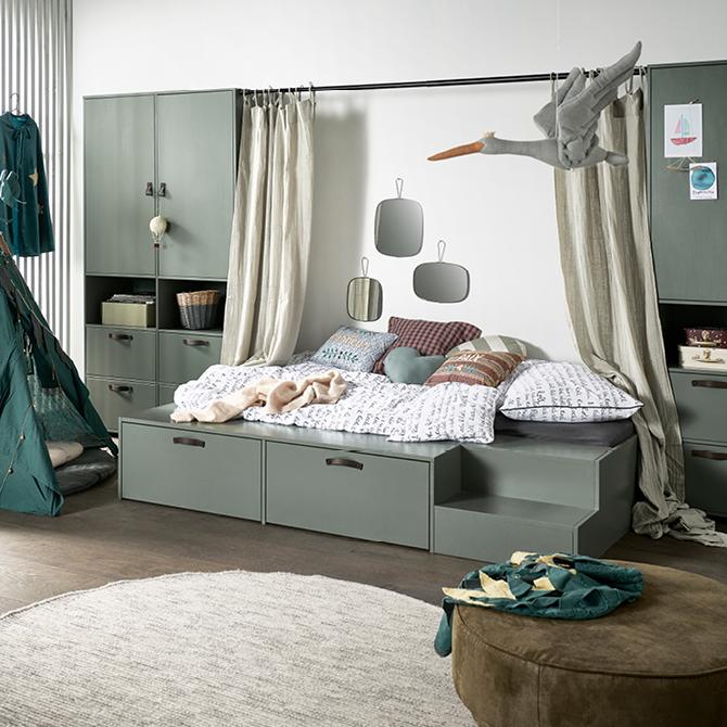 Shop bedden deals